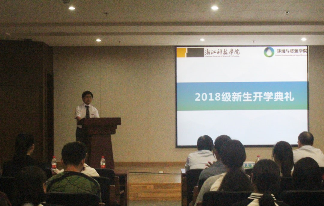 黑料网